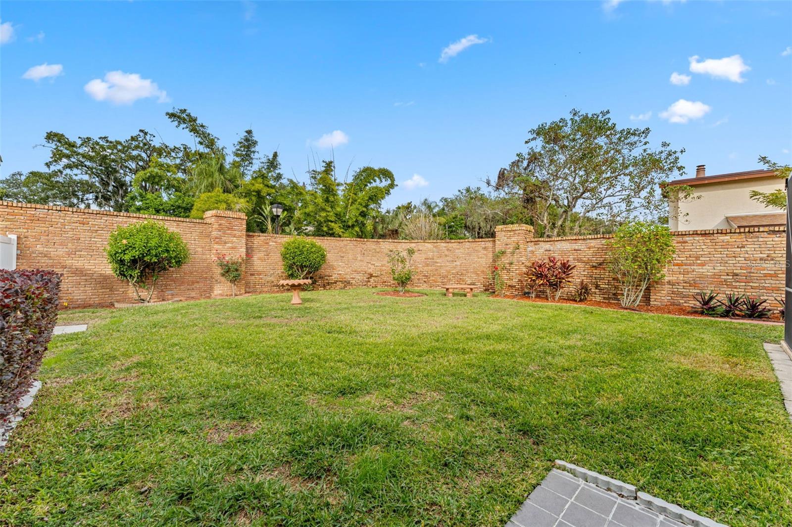 HIDDEN HARBOUR - Residential