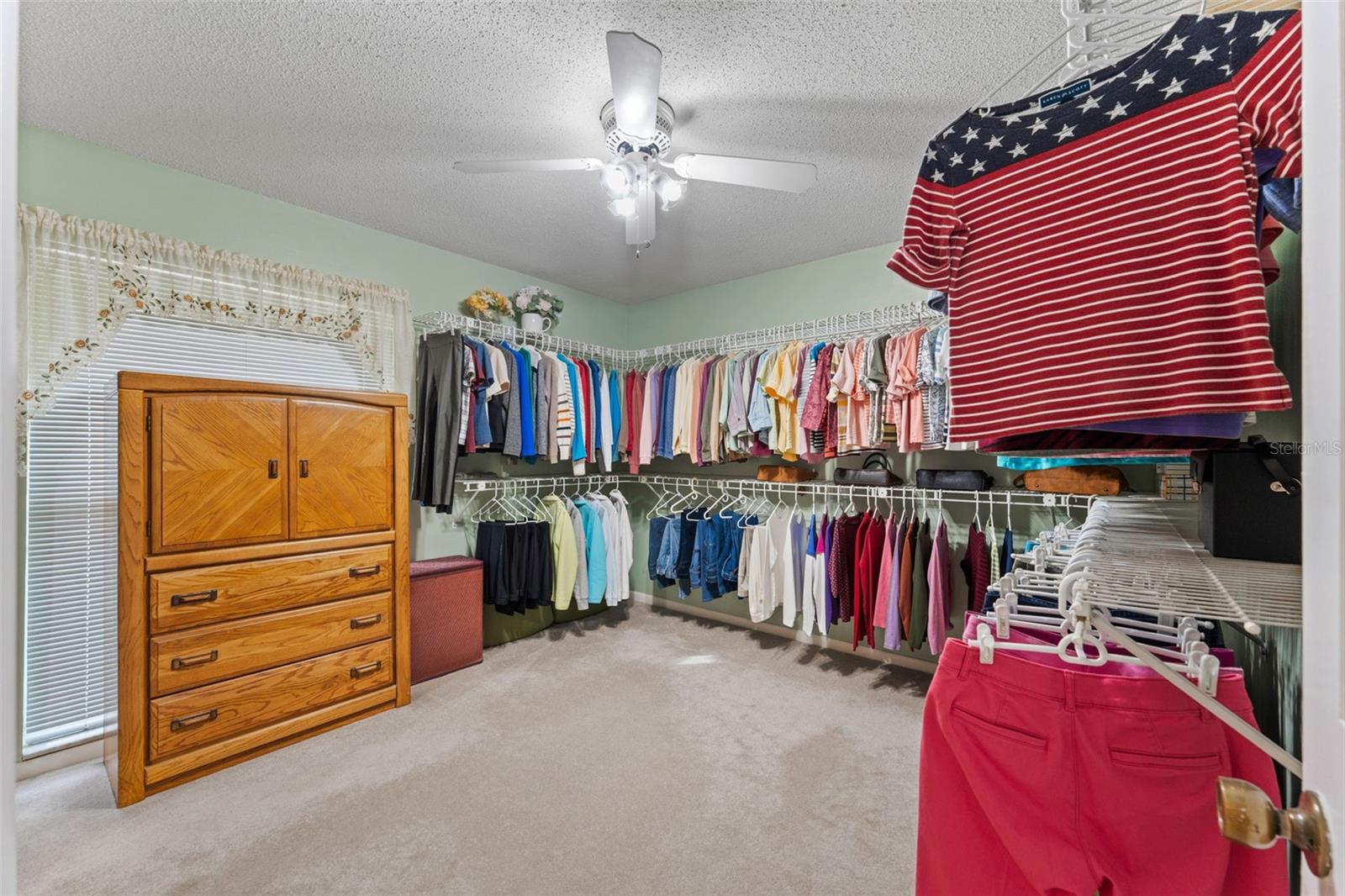 HIDDEN HARBOUR - Residential