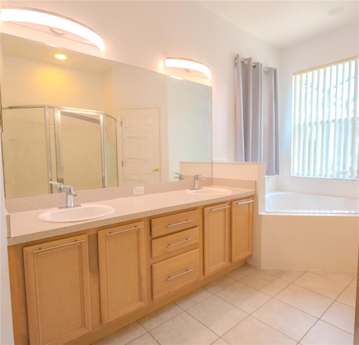 CALABAY PARK AT TOWER LAKE PH 02 - Residential