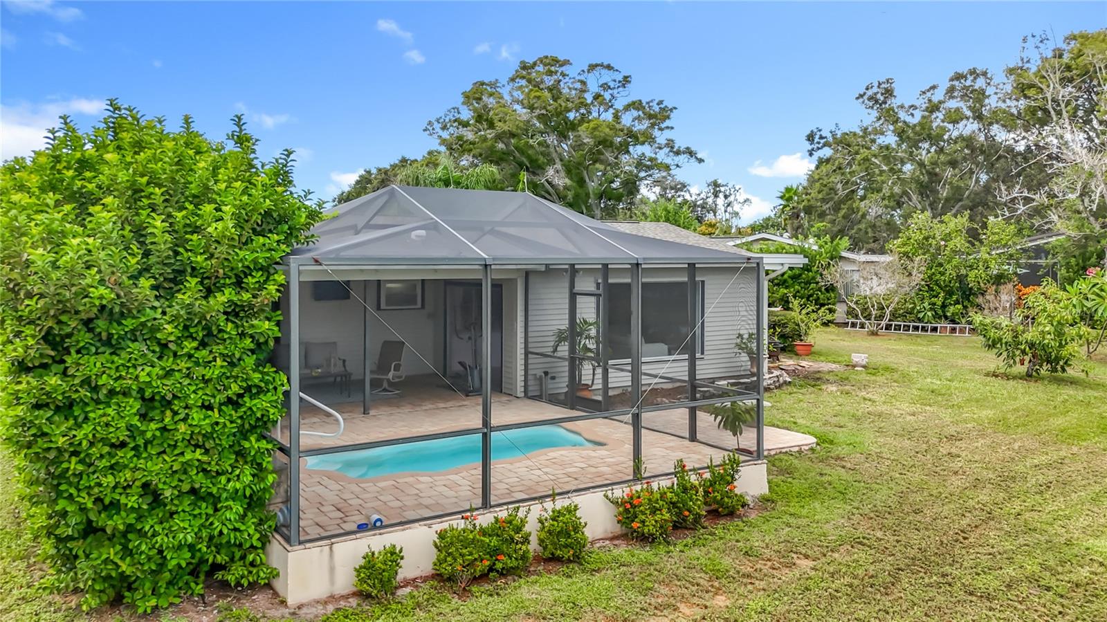 CHARTER OAKS - Residential