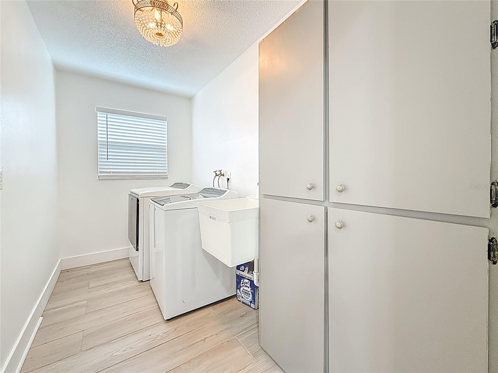 CHARTER OAKS - Residential