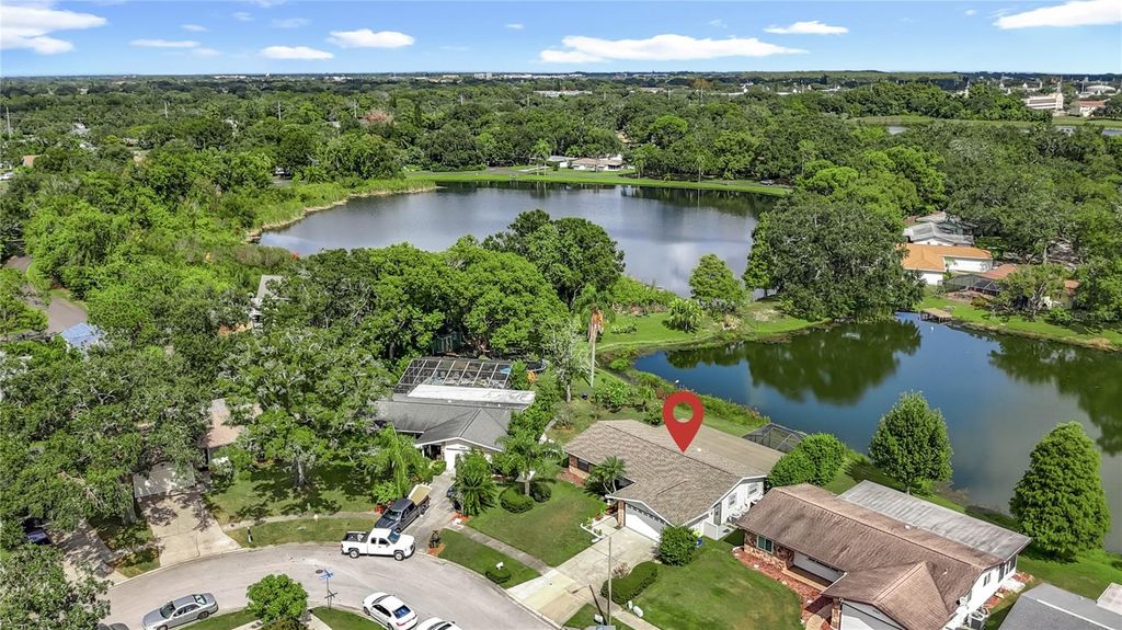 Photo of 2071 Butternut Circle E, Clearwater, FL 33763 (MLS # TB8442097)