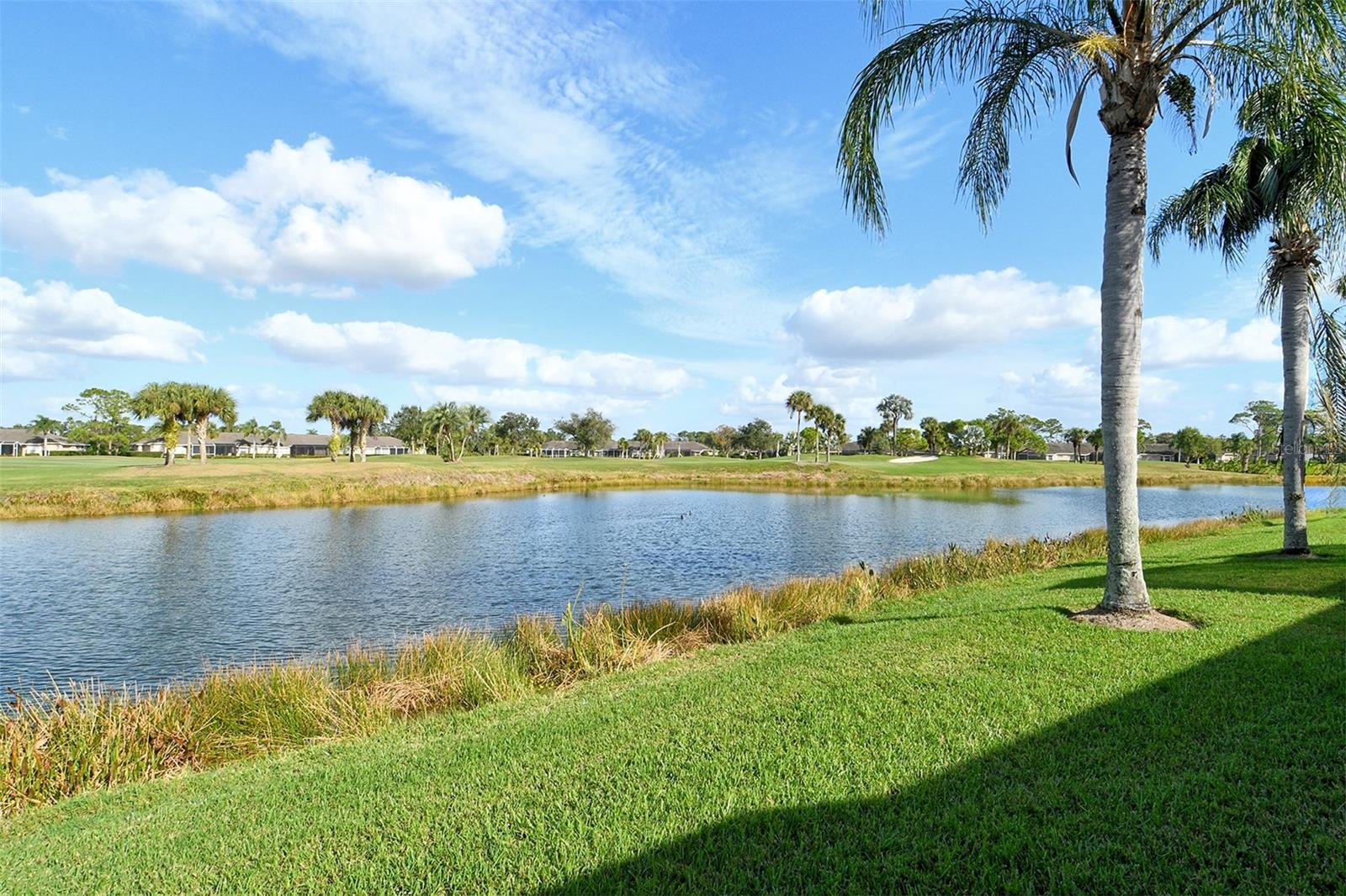 HERITAGE OAKS GOLF & COUNTRY CLUB - Residential