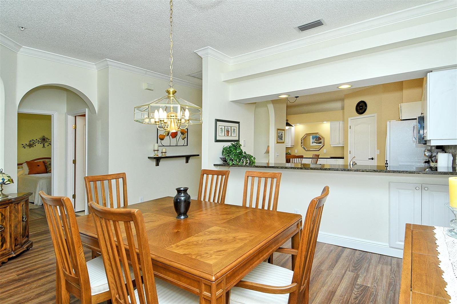 HERITAGE OAKS GOLF & COUNTRY CLUB - Residential