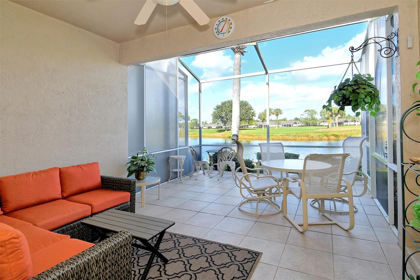 HERITAGE OAKS GOLF & COUNTRY CLUB - Residential