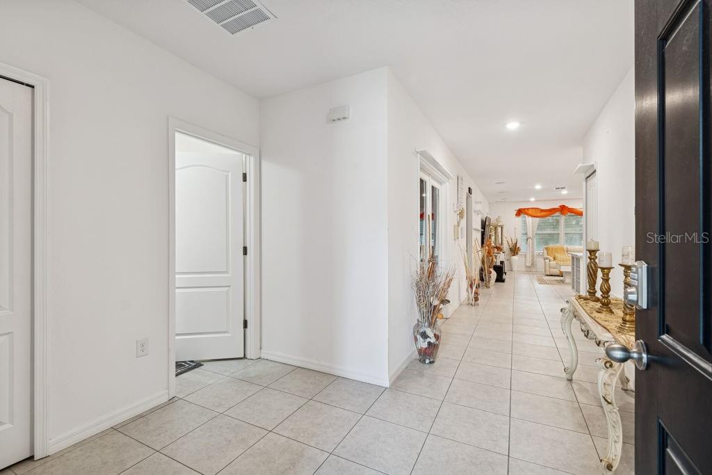 ROYAL HIGHLANDS UNIT 8 - Residential