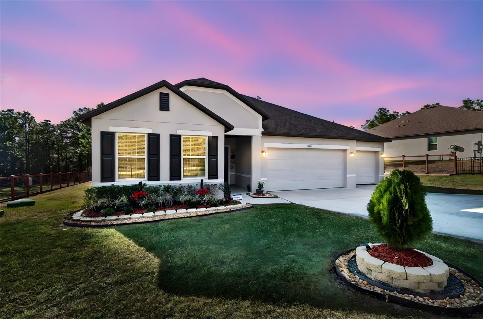 ROYAL HIGHLANDS UNIT 8 - Residential