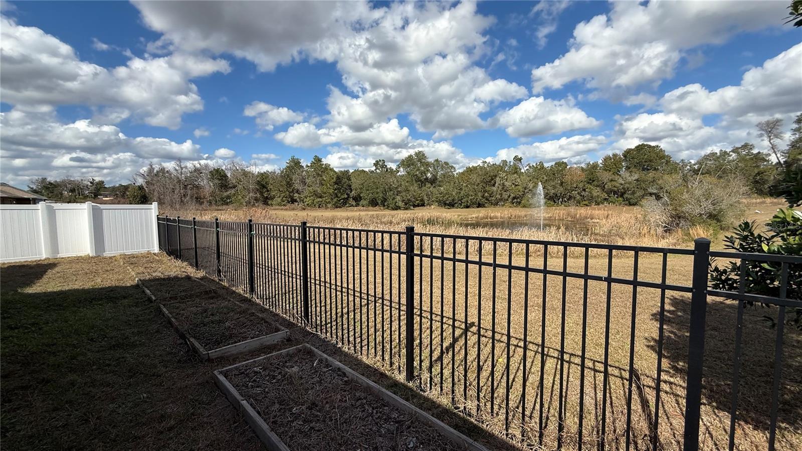 MARION OAKS UN 2 - Residential