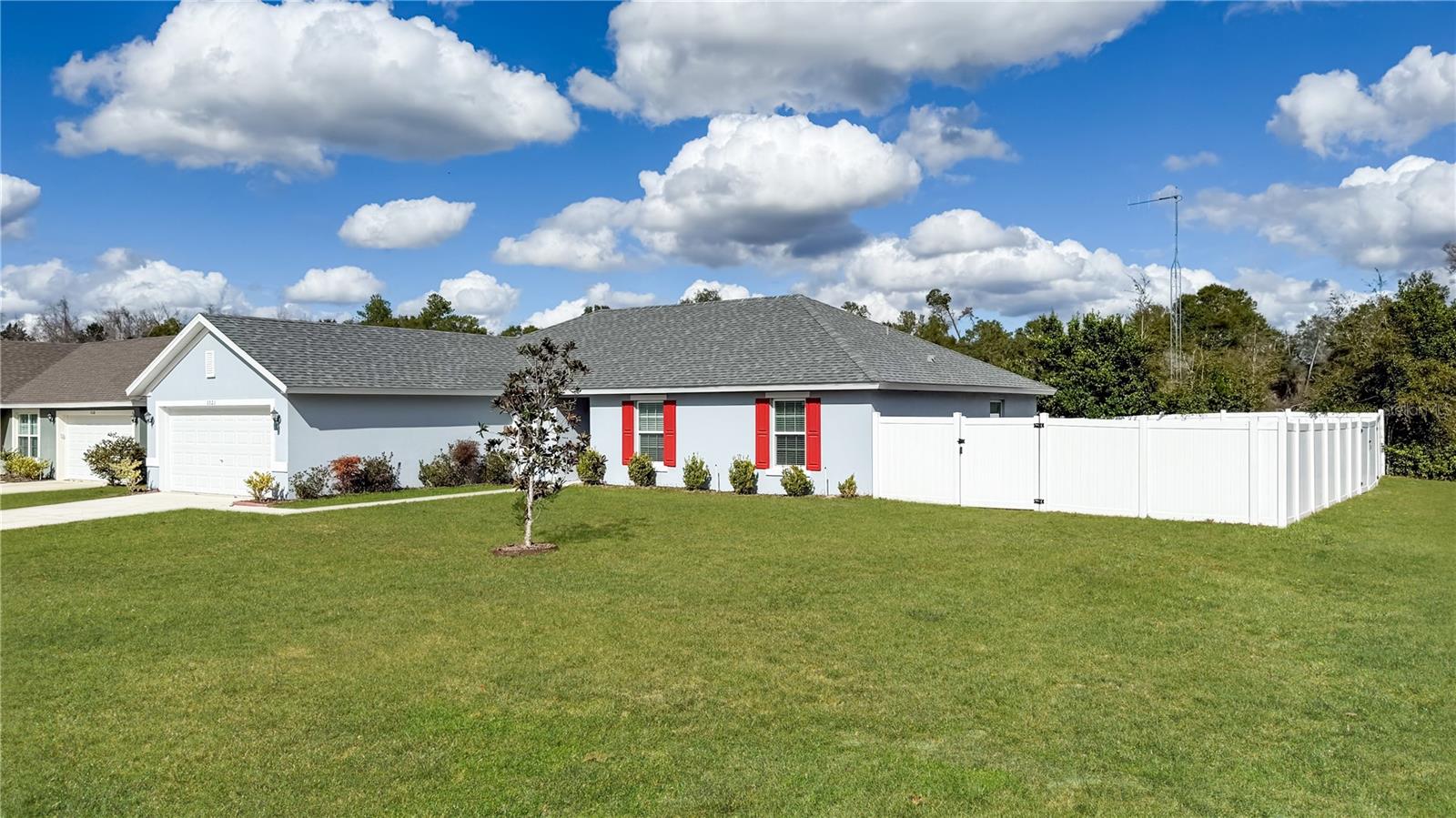 MARION OAKS UN 2 - Residential