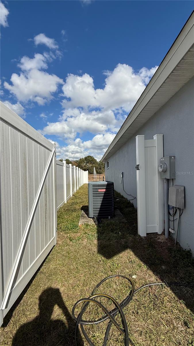 MARION OAKS UN 2 - Residential