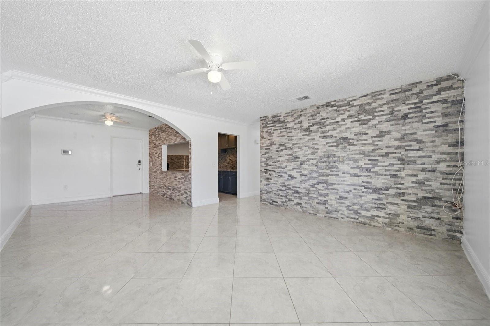 FARRINGTON ARMS CONDO - Residential