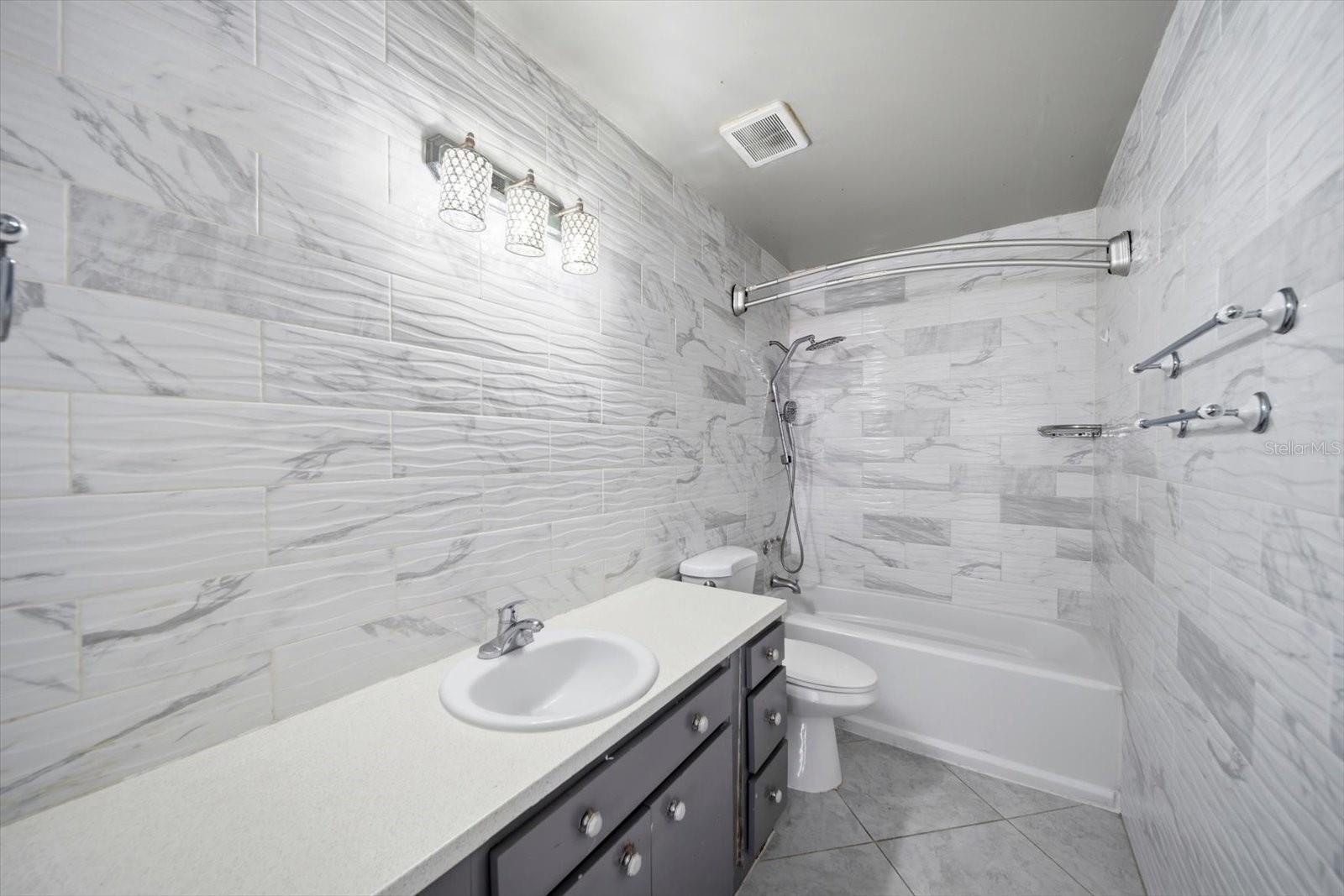 FARRINGTON ARMS CONDO - Residential