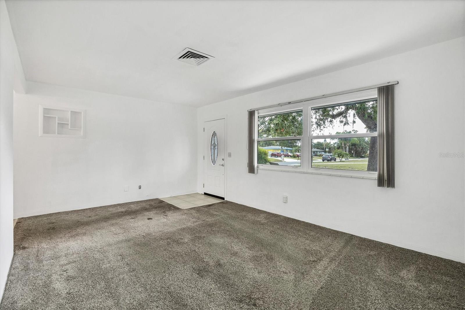 SUNSHINE GROVES - Residential