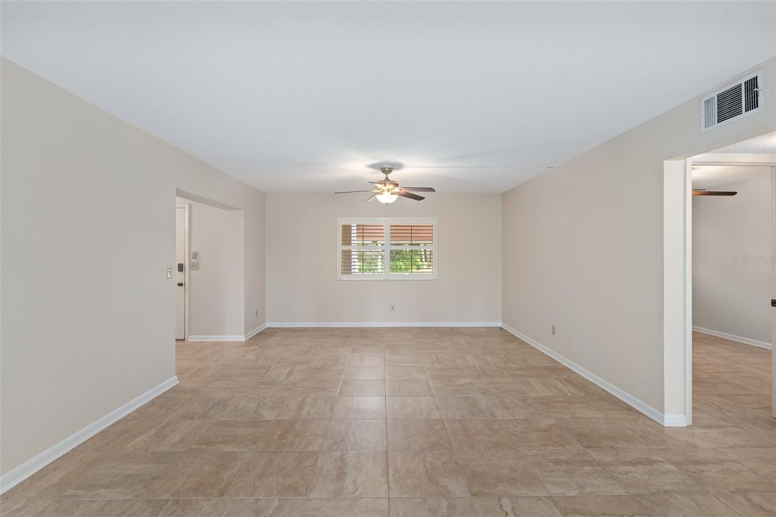 275 INDIGO DRIVE 1040