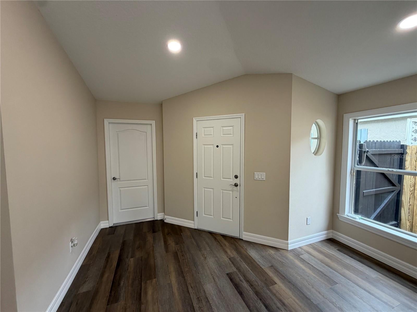 1614 MOSAIC FOREST DRIVE