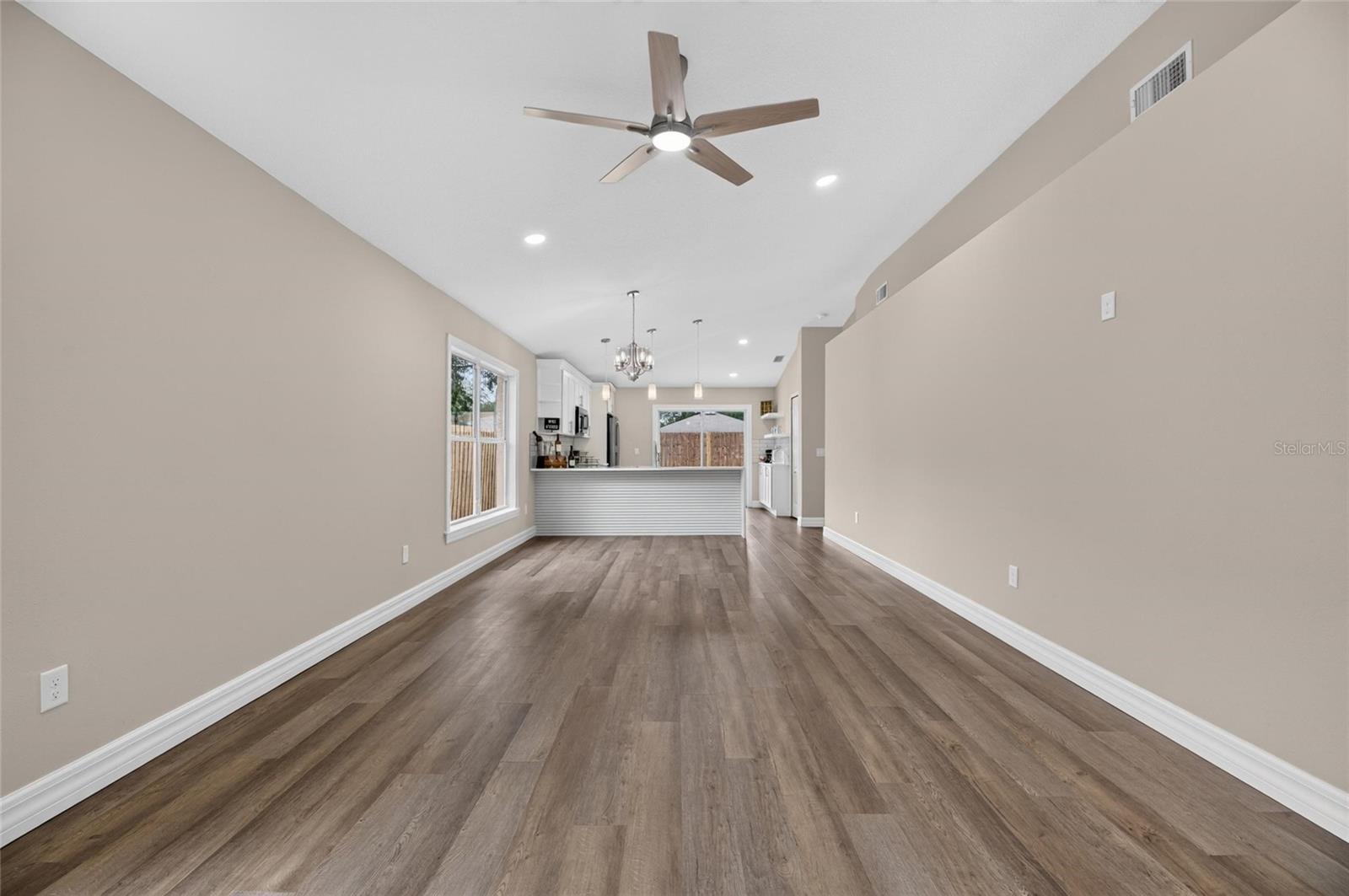 1614 MOSAIC FOREST DRIVE