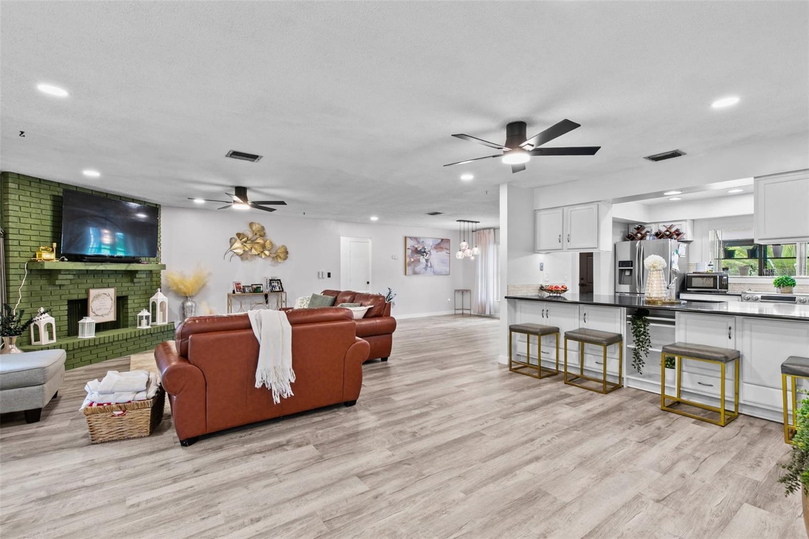 10611 DEERGRASS LANE