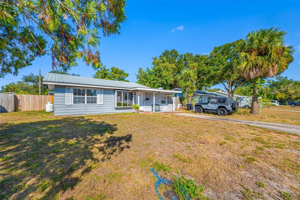Photo of 3033 24th Avenue N, St Petersburg, FL 33713 (MLS # TB8446694)