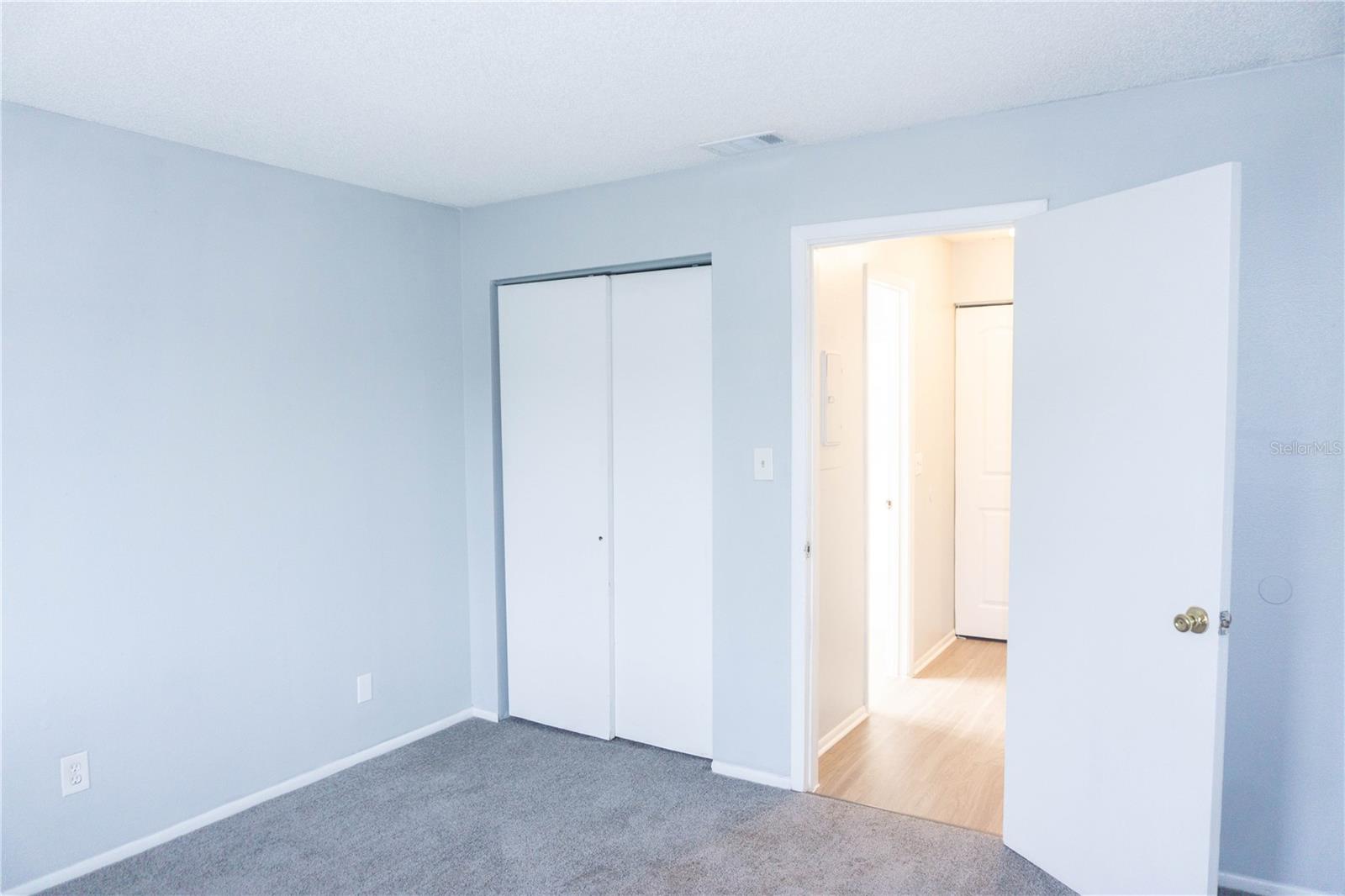 THE HAMPTONS AT BRANDON A CONDO - Residential