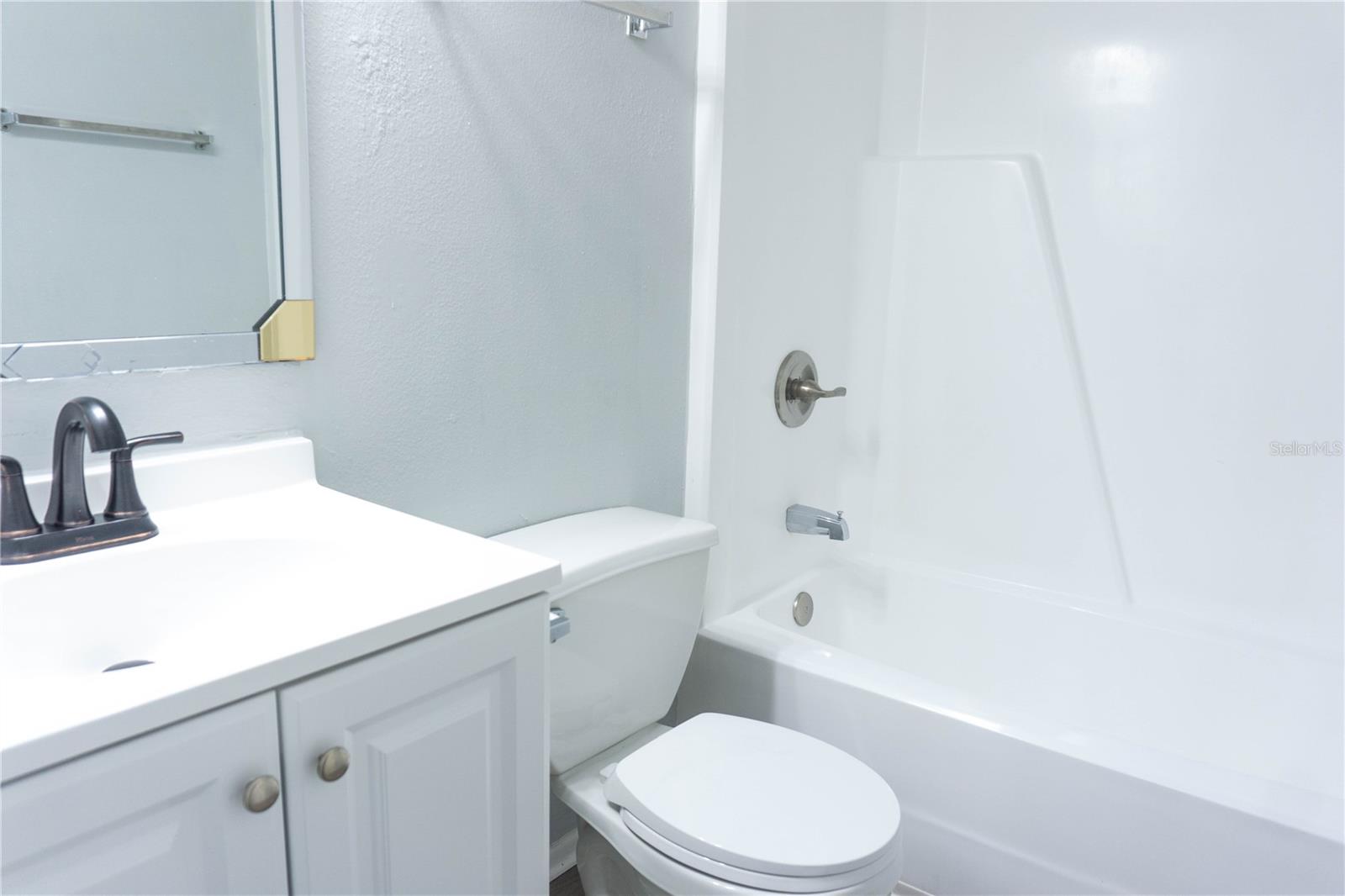 THE HAMPTONS AT BRANDON A CONDO - Residential