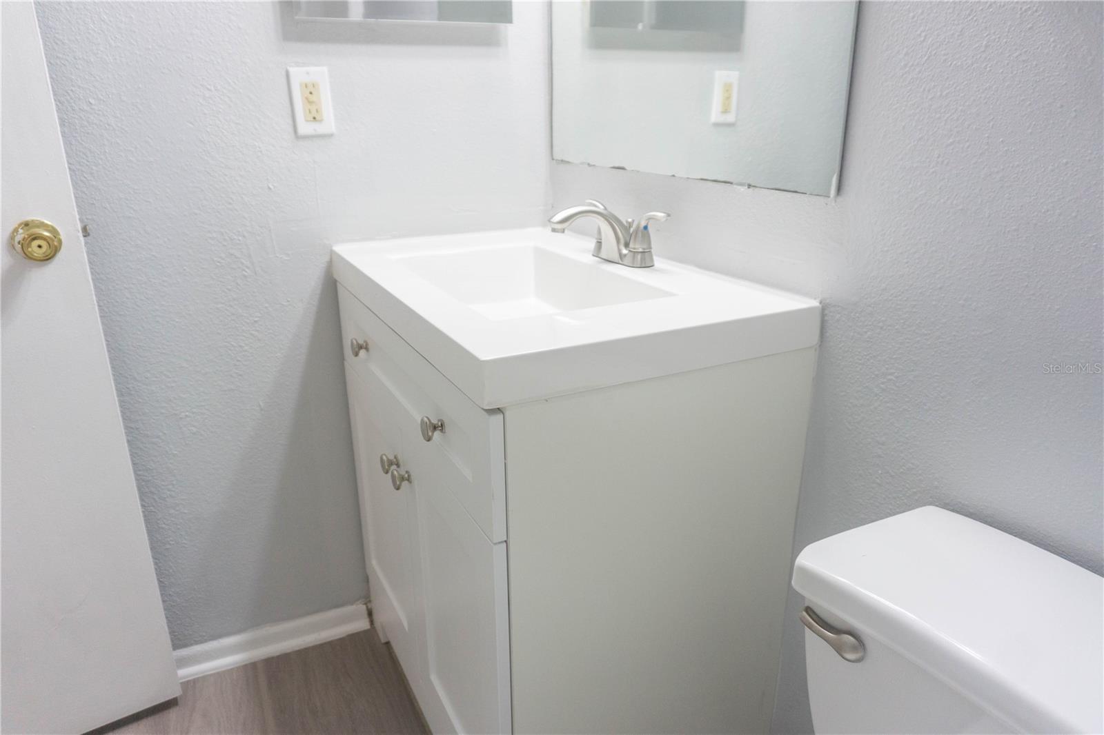 THE HAMPTONS AT BRANDON A CONDO - Residential