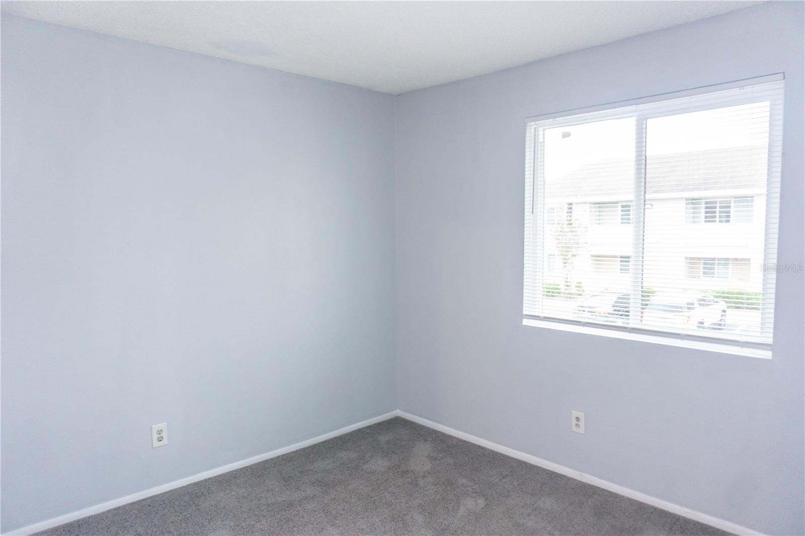 THE HAMPTONS AT BRANDON A CONDO - Residential