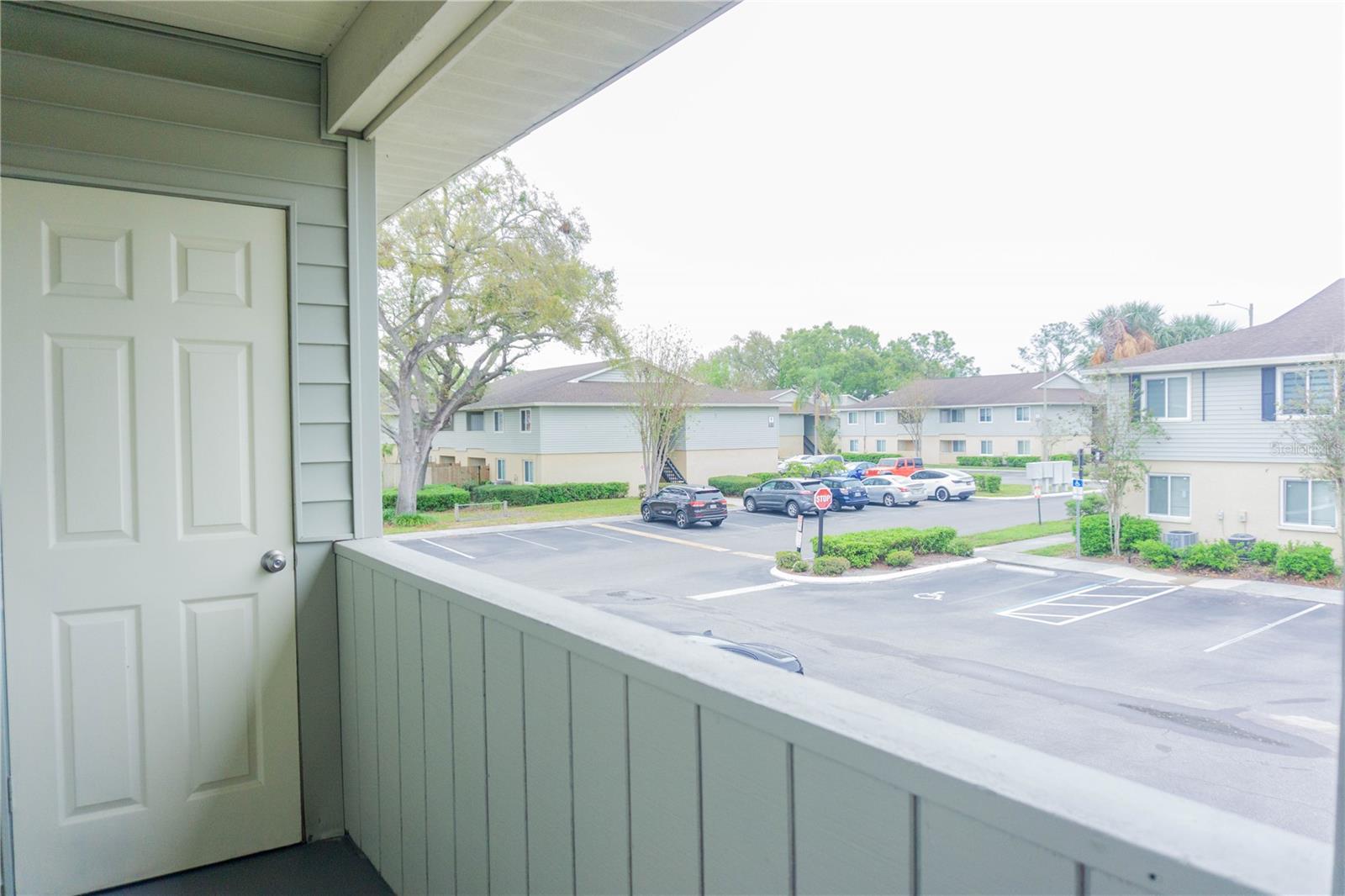 THE HAMPTONS AT BRANDON A CONDO - Residential