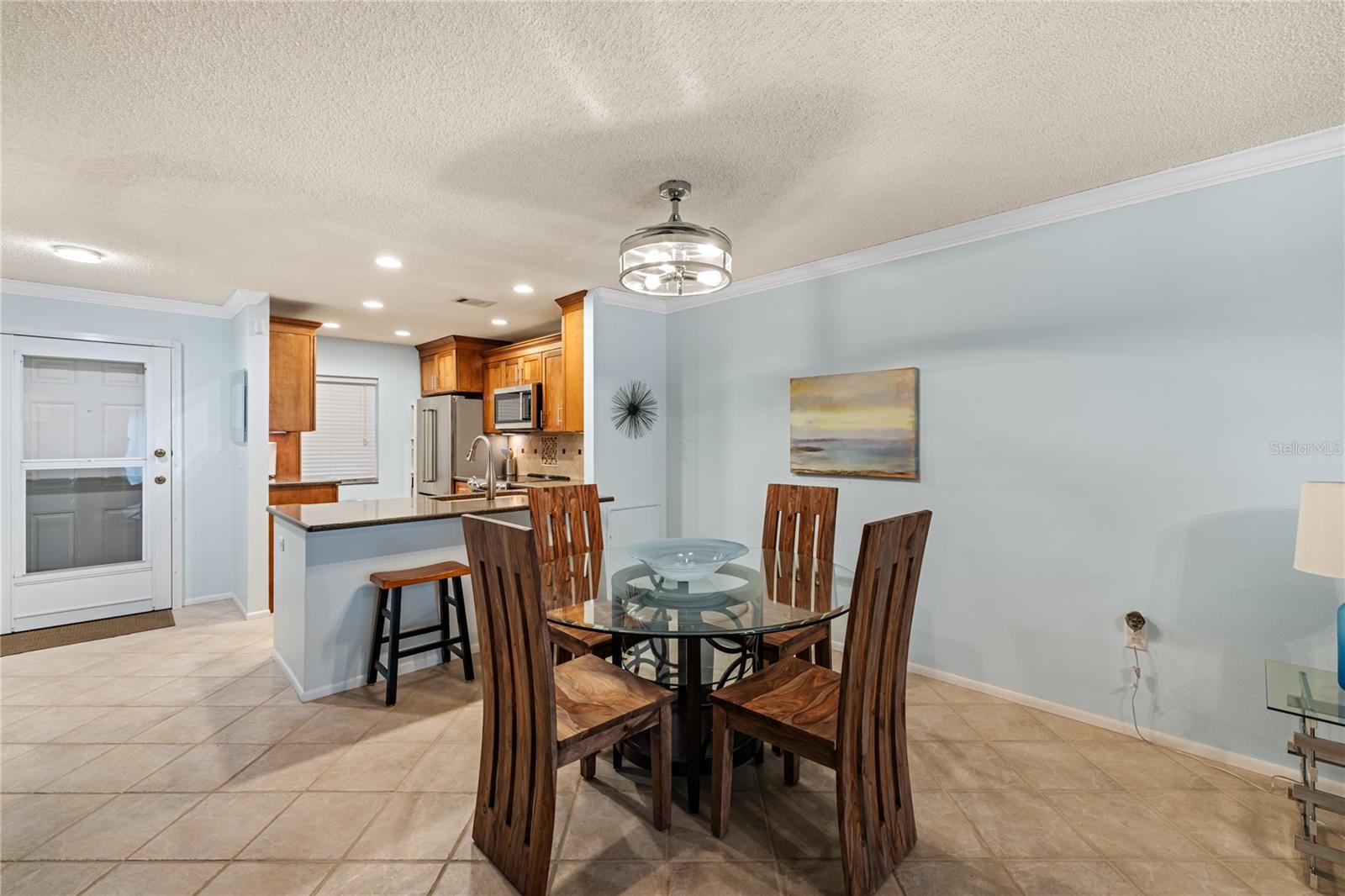 MISSION LAKES - Residential