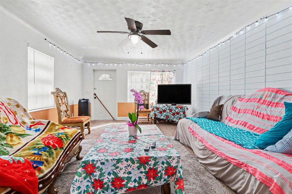 Photo of 885 N 9th Street, Eagle Lake, FL 33839 (MLS # TB8484383)