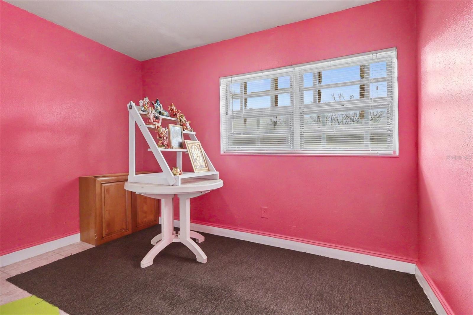 MAEBERT SUBDIVISION REPLAT BLKS 1 AND 5 - Residential