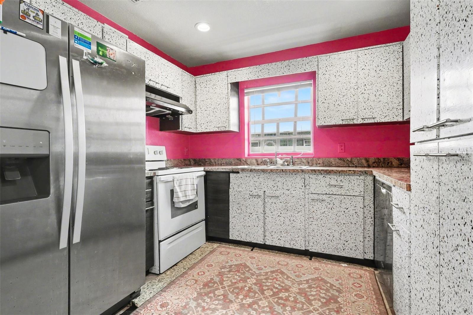 MAEBERT SUBDIVISION REPLAT BLKS 1 AND 5 - Residential