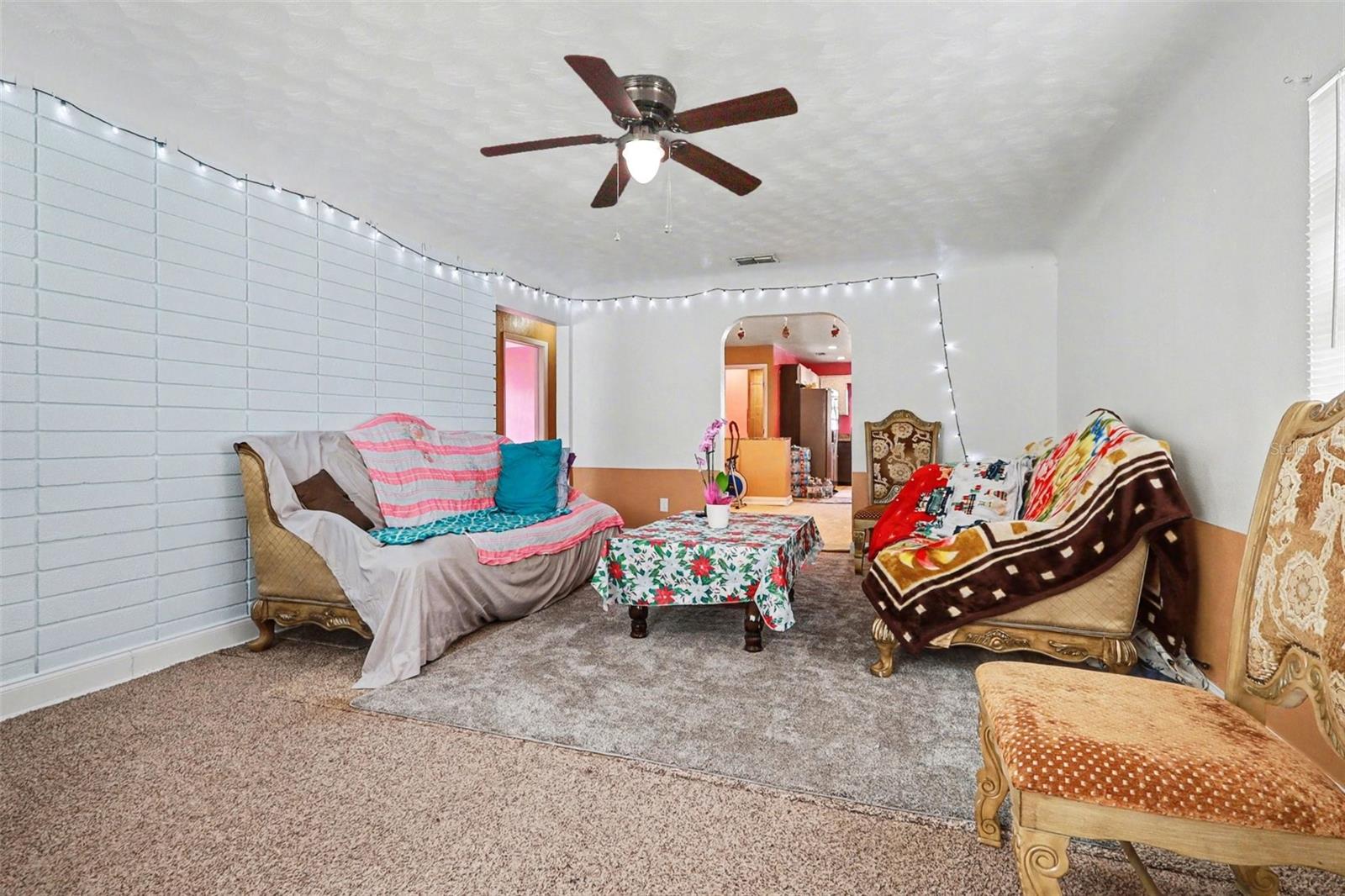 MAEBERT SUBDIVISION REPLAT BLKS 1 AND 5 - Residential