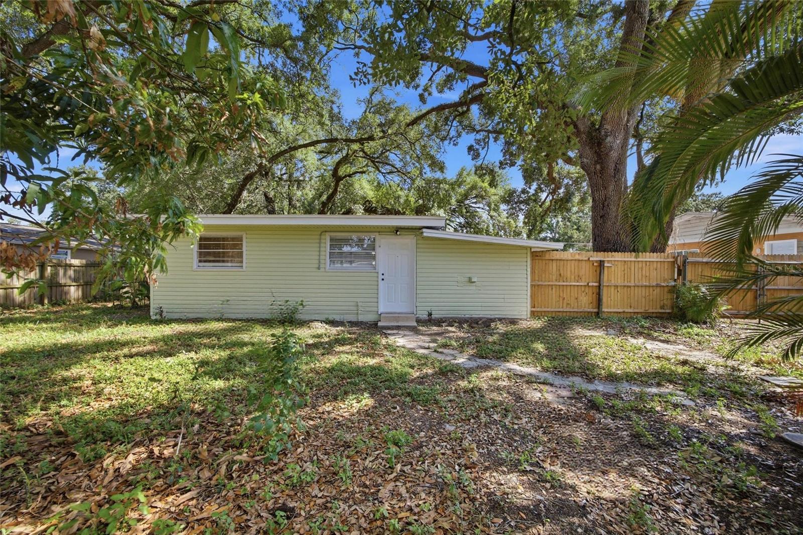 UNPLATTED - Residential