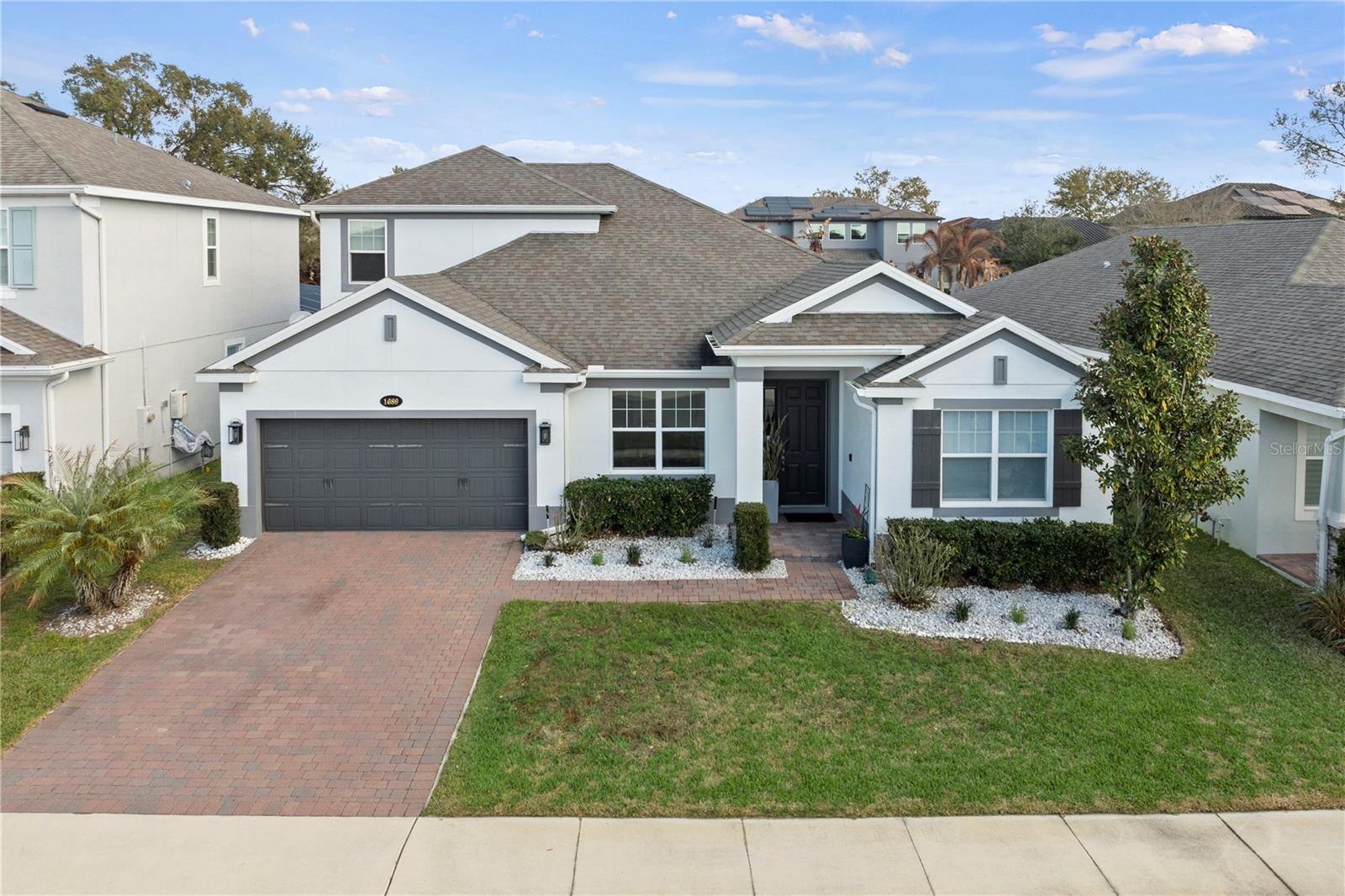 SANCTUARY / TWIN WATERS - Residential