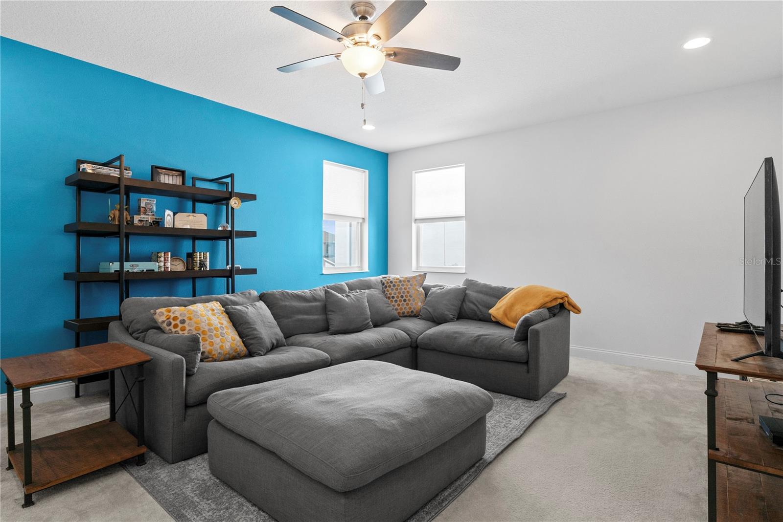 SANCTUARY / TWIN WATERS - Residential