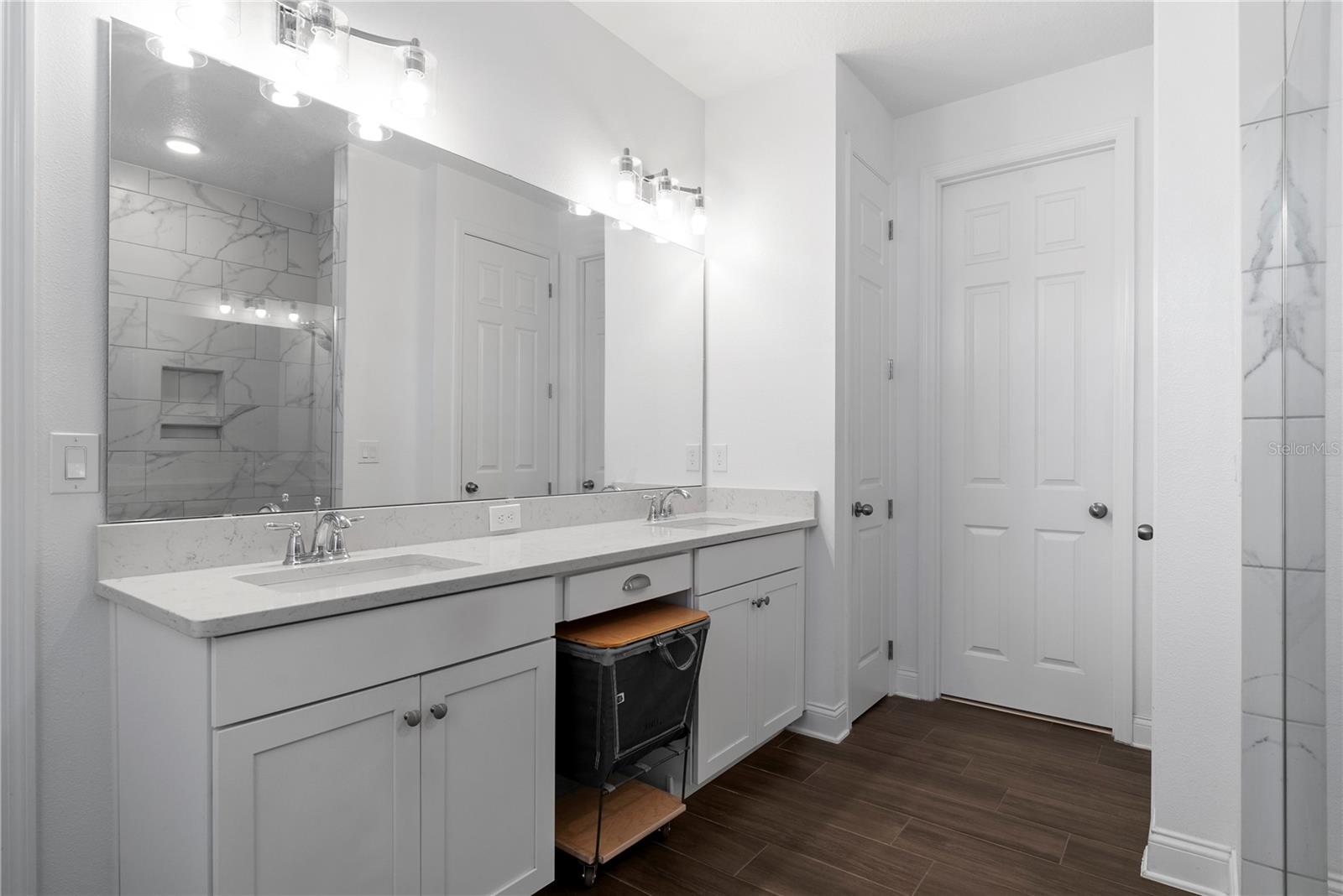 SANCTUARY / TWIN WATERS - Residential