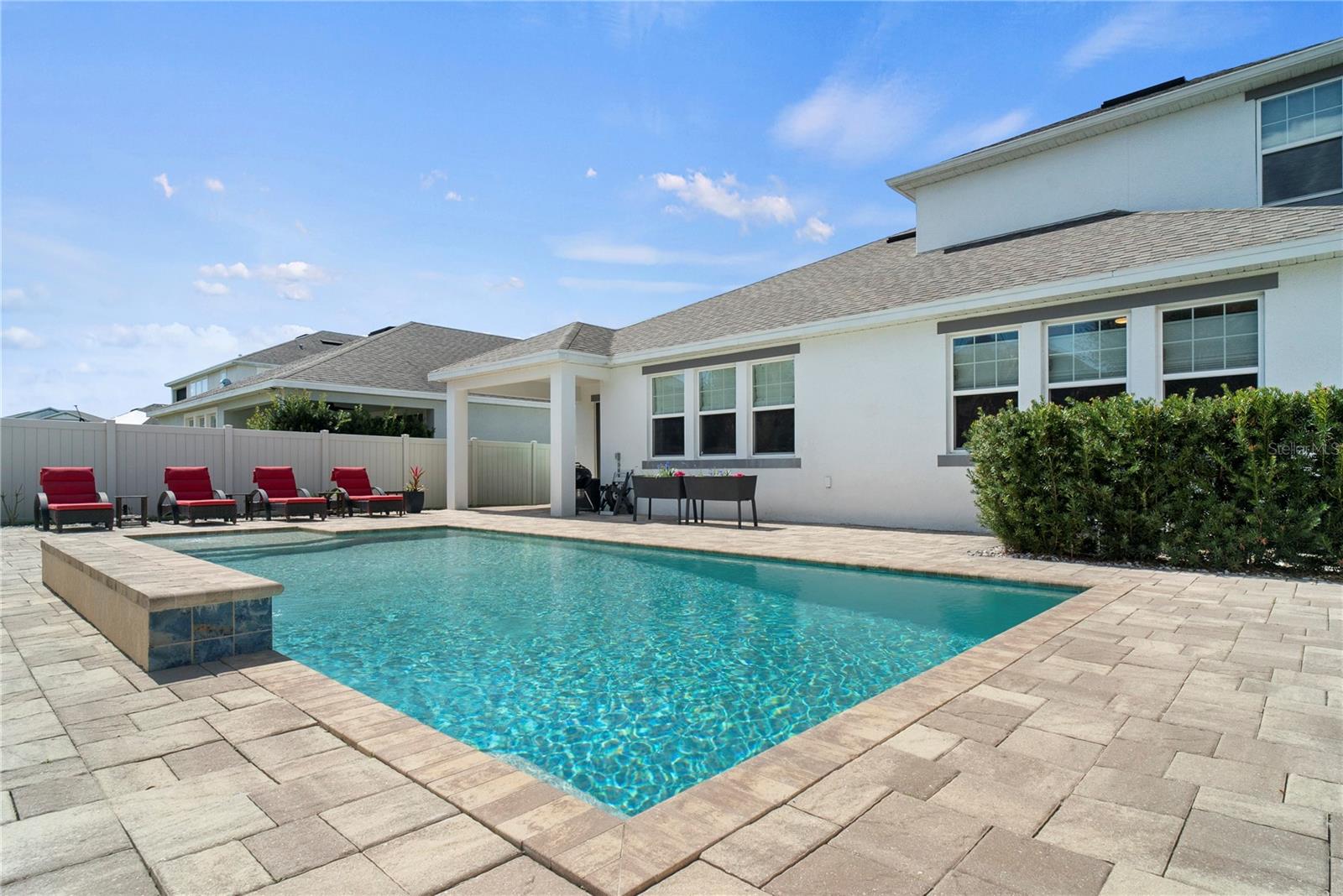 SANCTUARY / TWIN WATERS - Residential