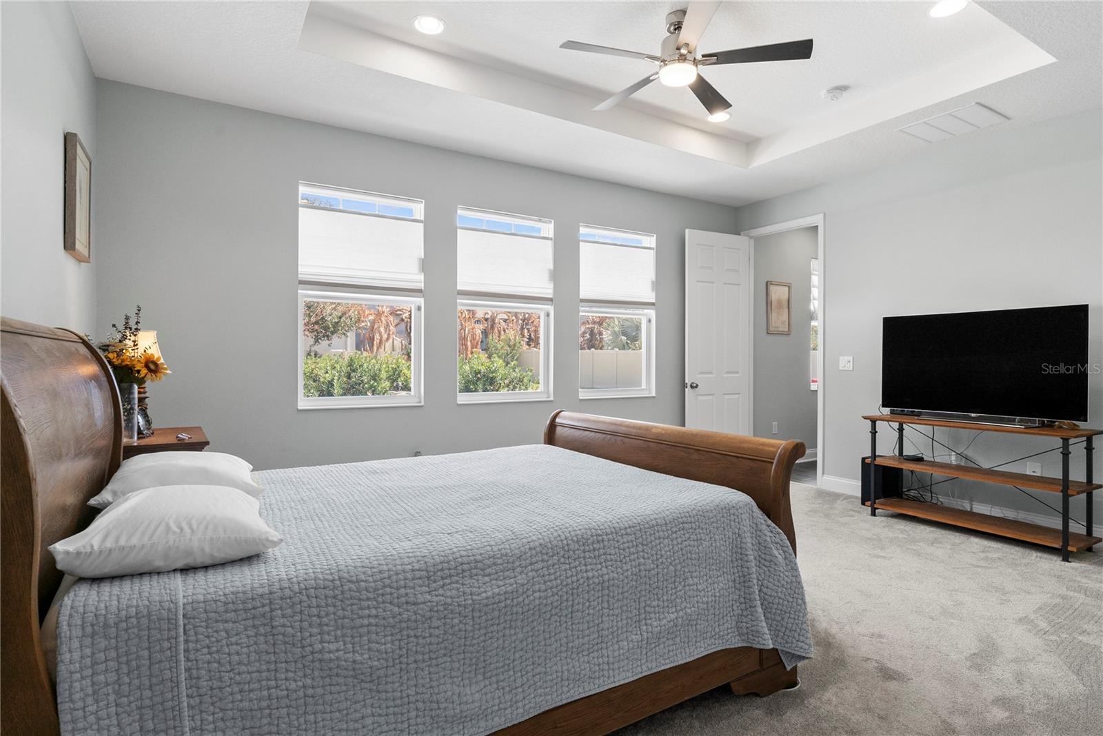 SANCTUARY / TWIN WATERS - Residential