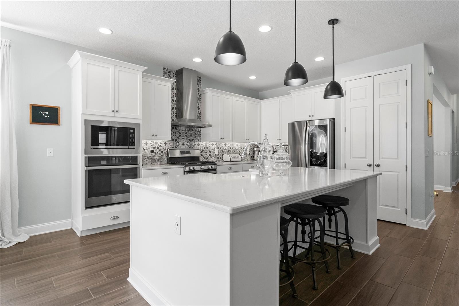 SANCTUARY / TWIN WATERS - Residential