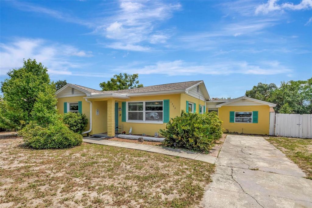 Photo of 1223 Union Street, Clearwater, FL 33755 (MLS # TB8510309)