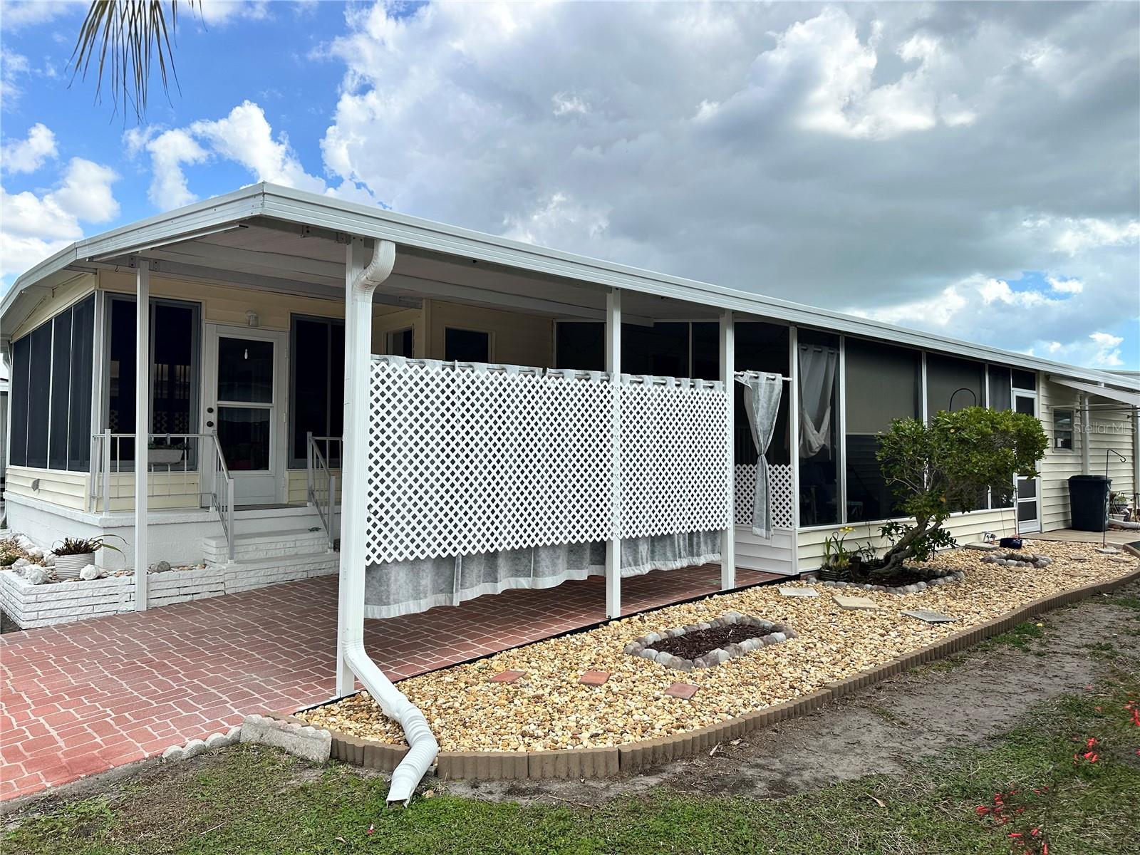 JAPANESE GARDENS MHP - Residential