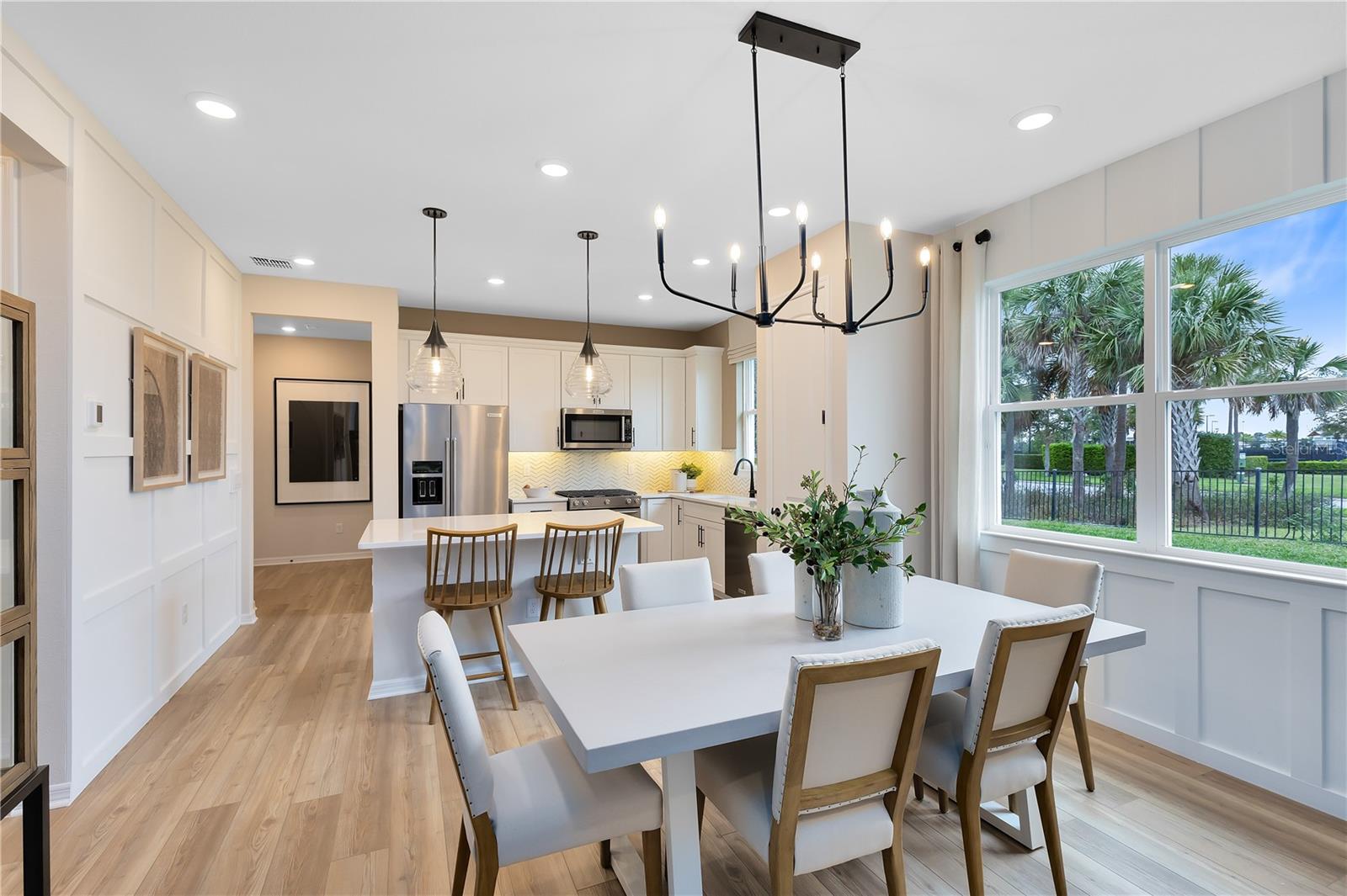 DEL WEBB TWIN LAKES - Residential