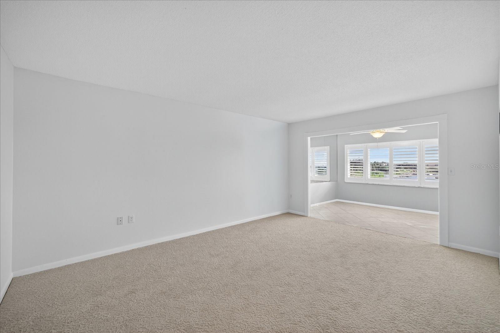 HARBOUR CLUB CONDO 3 - Residential