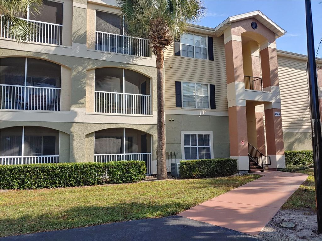 Photo of 1949 Summer Club Drive #107, Oviedo, FL 32765 (MLS # O6364670)