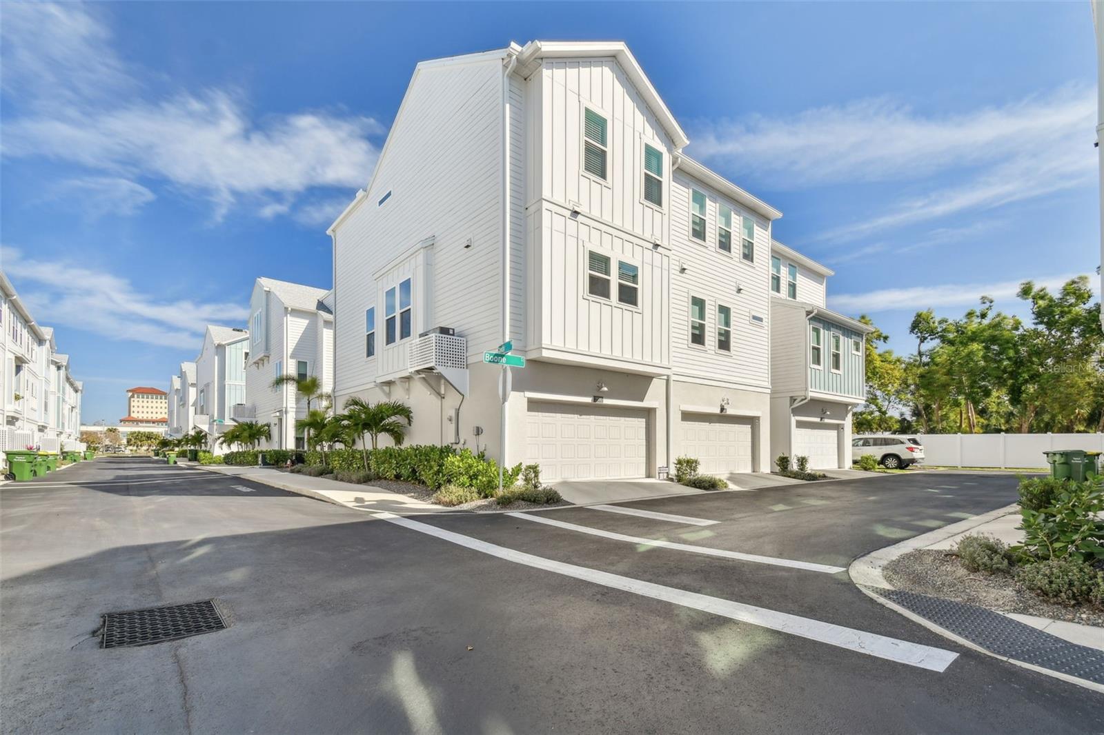 2500 BOONE COURT