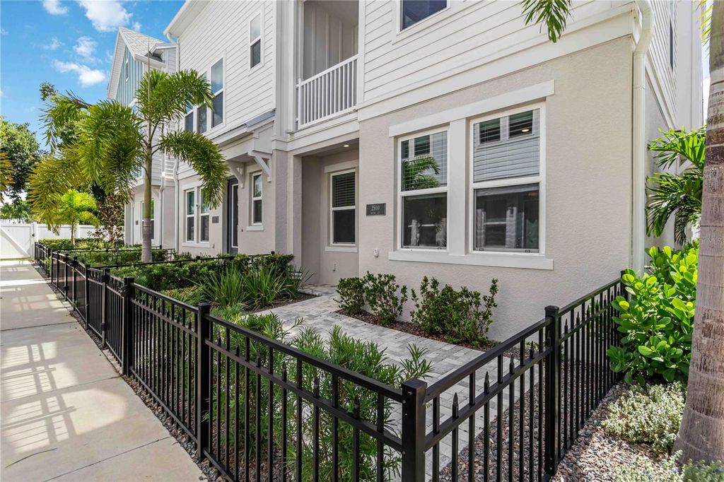 Photo of 2500 Boone Court, Sarasota, FL 34237 (MLS # A4655685)