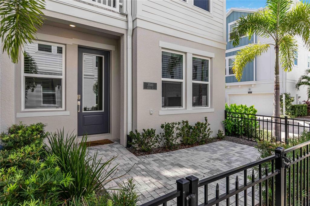 Photo of 2500 Boone Court, Sarasota, FL 34237 (MLS # A4655685)