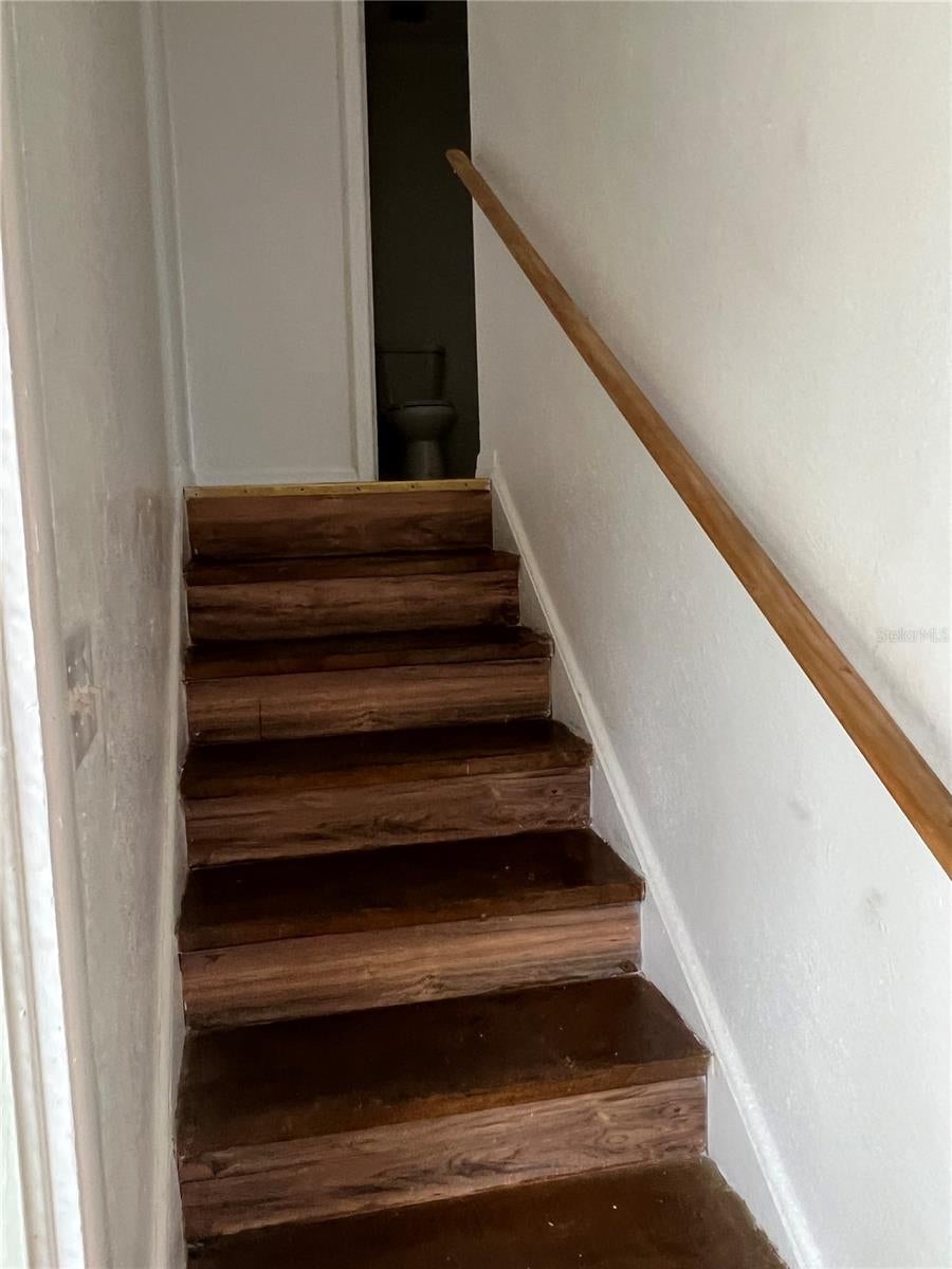 514 GREENVIEW TERRACE A