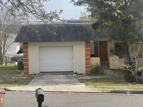 Photo of 514 Greenview Terrace #A, Lake Wales, FL 33853 (MLS # O6439647)