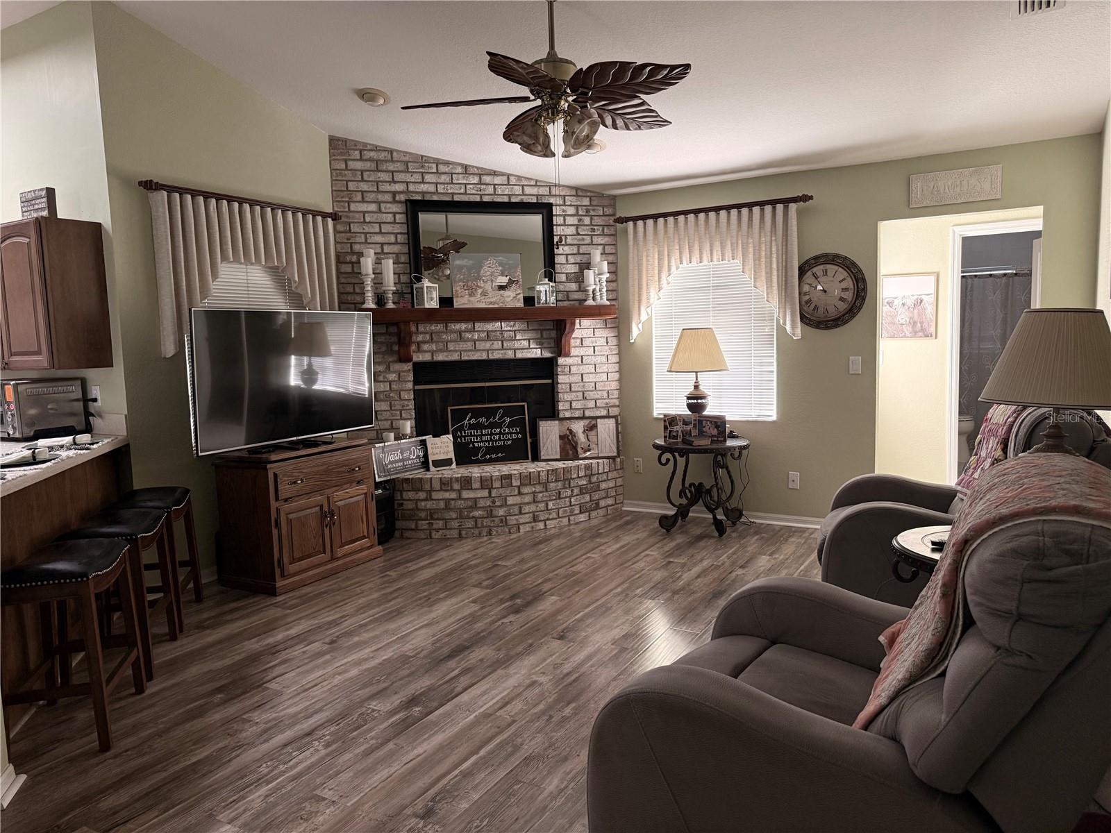 MAJESTIC OAKS SECOND ADD - Residential